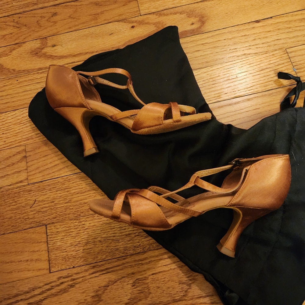 Ballroom Dance Shoes (size 5m)